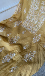 close view of the fine chikankari