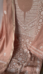 The dupatta, corner and border