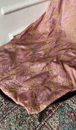 Load image into Gallery viewer, Chikankari across the body of the rose kurta piece