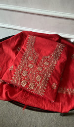 The folded set, kurta on top