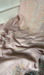 Load image into Gallery viewer, Fine chikankari in close view