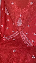 Dupatta border detail