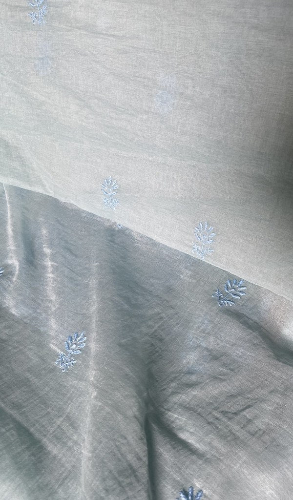 Border and hem of the mint mul chanderi