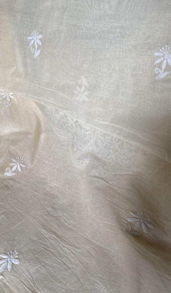 Border and hem of the pale cream mul chanderi
