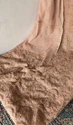 Gala and front placket, do taar and teen taar jaaldar chikankari with fine haath ki