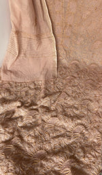 Do taar and teen taar jaaldar chikankari with fine haath ki across the body of the kurta piece