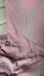 Load image into Gallery viewer, dupatta detail with the border work