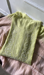 The folded set again, gala and placket in view