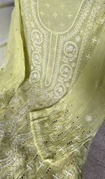 Mukaish catching the light on the fabric