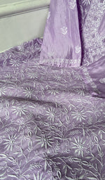 Load image into Gallery viewer, fine do and teen taar chikankari across the kurta