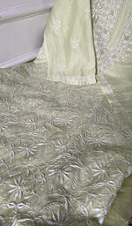 Load image into Gallery viewer, fine do and teen taar chikankari across the kurta