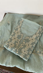 Gala and neckline of the grey kurta