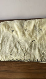 Kurta and dupatta laid out together