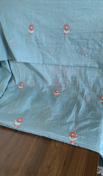 Dupatta border detail