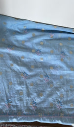 Kurta and dupatta laid out together