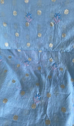Dupatta border detail