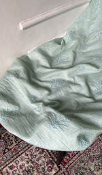 将图像加载到图库查看器中， Gala and front panel worked in fine chikankari