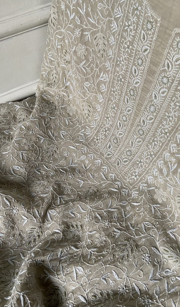 do taar and teen taar chikankari on ivory pure mul chanderi