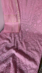 Haath ki jaali worked into the kurta