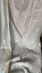 Hand jaali worked open across the panel