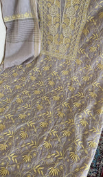 Close look at the neckline and yoke