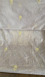 The dupatta spread out, grey mul chanderi