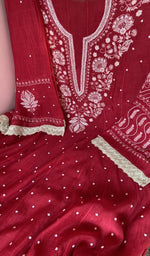 Dupatta laid over the kurta, pure mul chanderi
