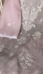 Stitch detail on the lilac pink organza silk kurta