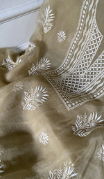 Load image into Gallery viewer, kurta folded, showing the yoke