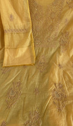 Do taar and teen taar chikankari on the mustard mul chanderi