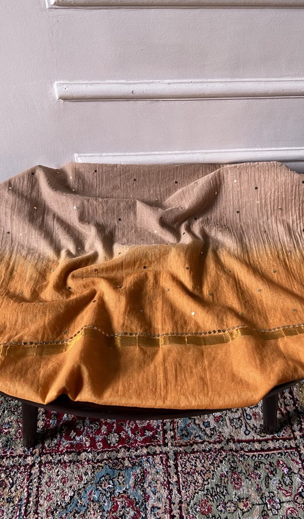 Kurta piece and dupatta laid out