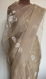 Saree on the mannequin, upper half