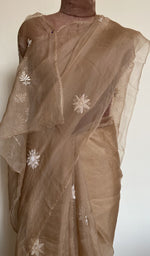 Saree on the mannequin, upper half