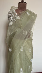 Saree on the mannequin, upper half