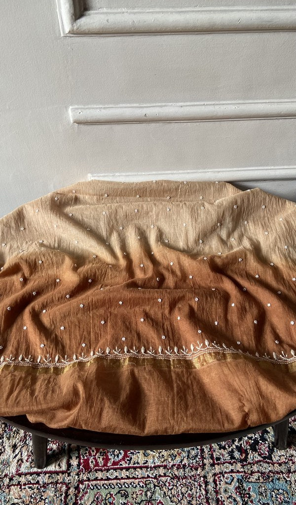 Kurta piece and dupatta laid out