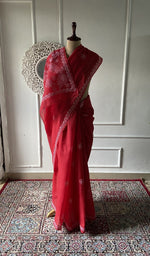 将图像加载到图库查看器中， Red cotton voile chikankari saree draped on the mannequin