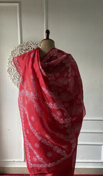 将图像加载到图库查看器中， Red cotton voile saree, back of the drape