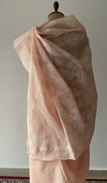 Full drape from the side