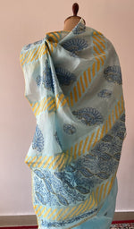Full drape from the side