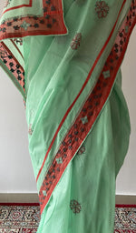 Border detail