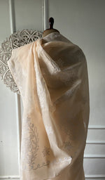 Load image into Gallery viewer, Body of the ivory saree, chikankari across the ground