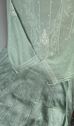 Dupatta border detail
