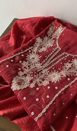 The folded set again, gala and placket in view