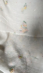 Dupatta, corner and border