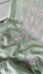 将图像加载到图库查看器中， Gala of the mint green kurta piece, worked in fine chikankari