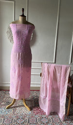 将图像加载到图库查看器中， Blush pink pure mul chanderi chikankari suit set on the mannequin, dupatta alongside