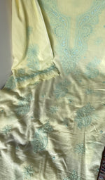 Dupatta laid over the kurta, cotton