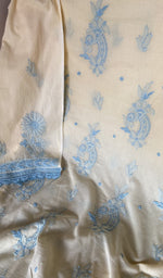 Motifs across the body of the cream kurta