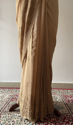 The drape from the back
