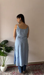 Viscose Georgette texture in close up